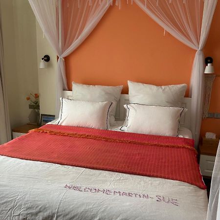 Chez Madame Binh Bed & Breakfast Hanoi Eksteriør bilde